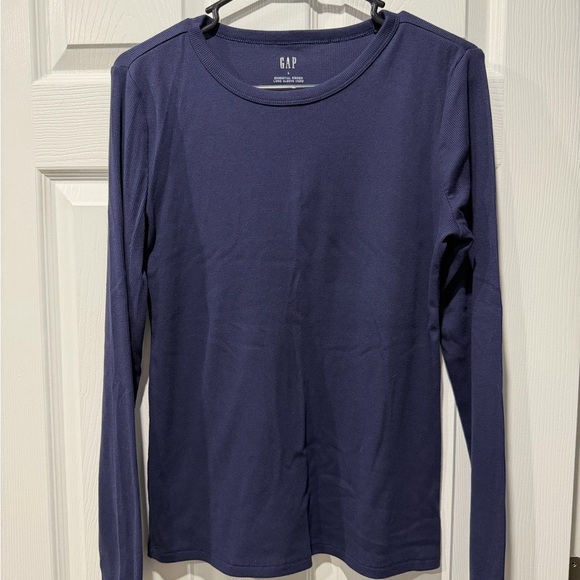 GAP Navy Long Sleeve Tee - Picture 1 of 2
